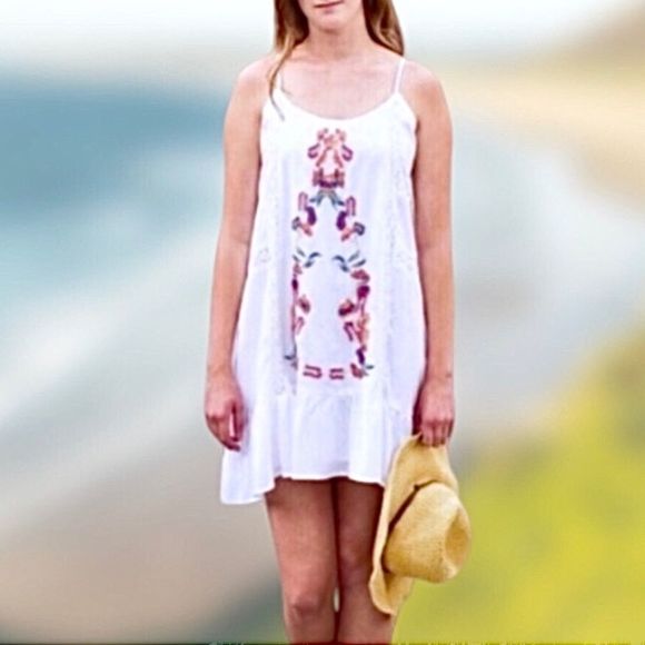 White Embroidered Crochet Accent Embroidered Floral Sun Dress Coverup - Picture 3 of 12